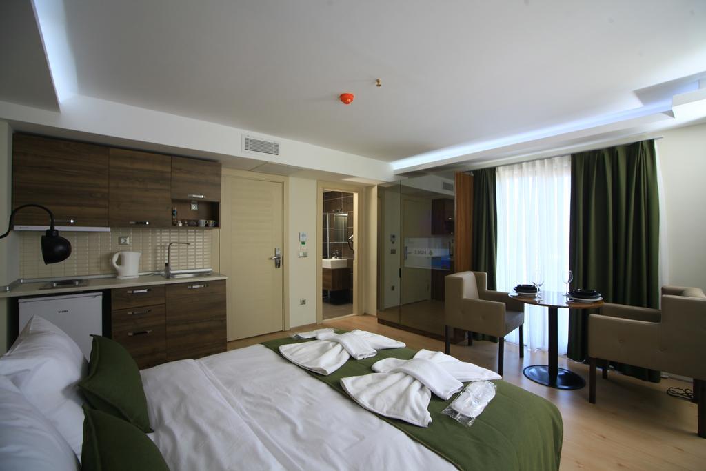 Onur Aparthotel *